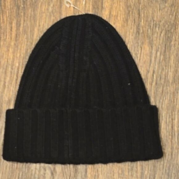 Vince‎ Plush Cashmere Chunky Knit Beanie Hat